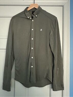 Classic Grey Button-Down Shirt - Men's Long Sleeve